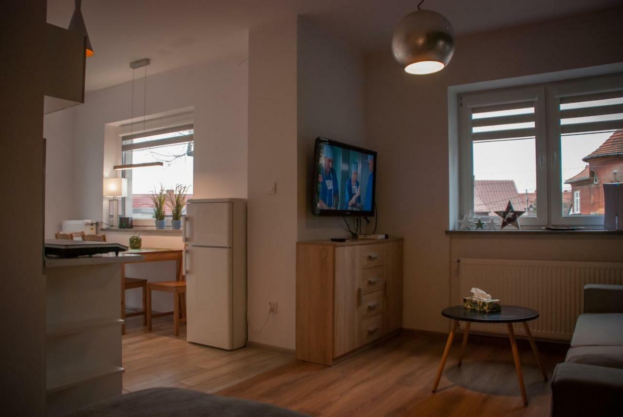 Noclegi "Boczna 5A" Apartamenty Goscinne Szczawno-Zdroj Exteriér fotografie
