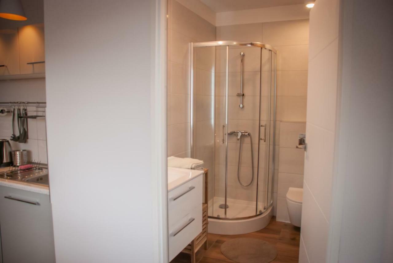 Noclegi "Boczna 5A" Apartamenty Goscinne Szczawno-Zdroj Exteriér fotografie