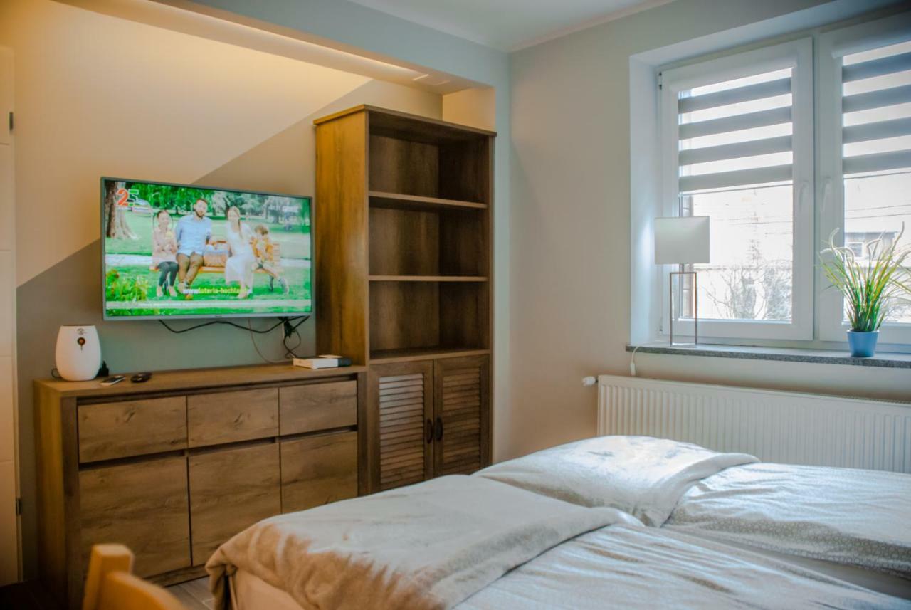 Noclegi "Boczna 5A" Apartamenty Goscinne Szczawno-Zdroj Exteriér fotografie